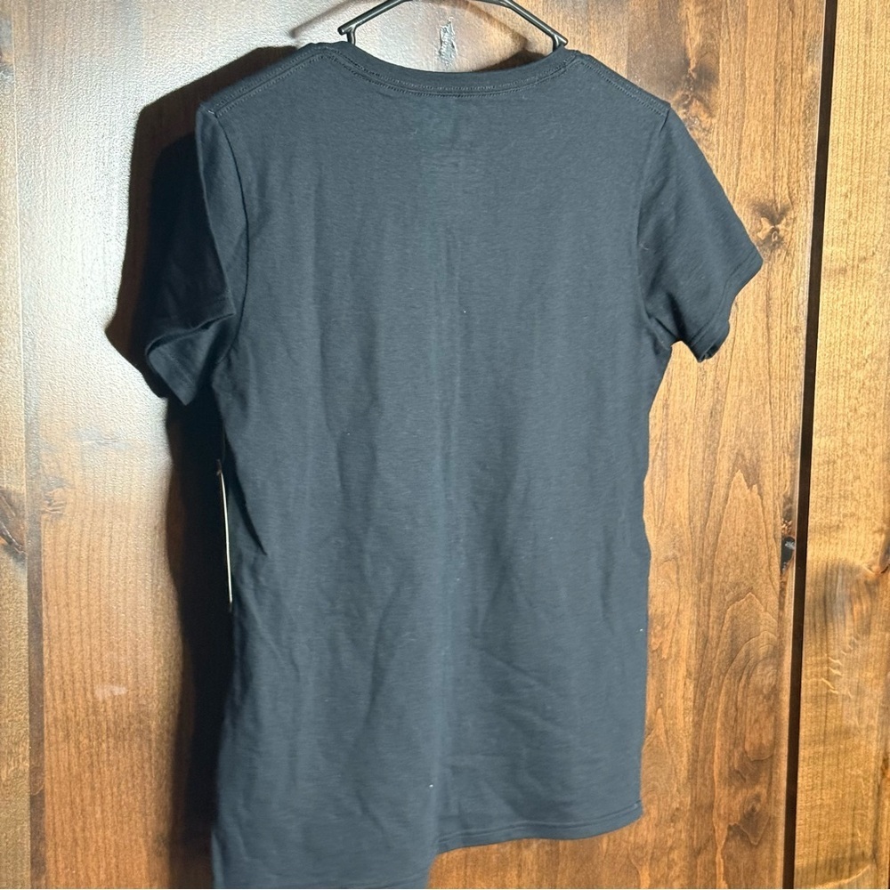 NWT Mossy Oak Women’s Pink and black short sleeve Tshirt Size Medium Brand New - Picture 5 of 5